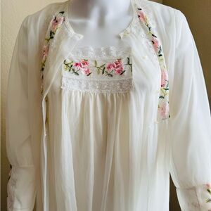 Lovely Cream Floral Embroidered Robe